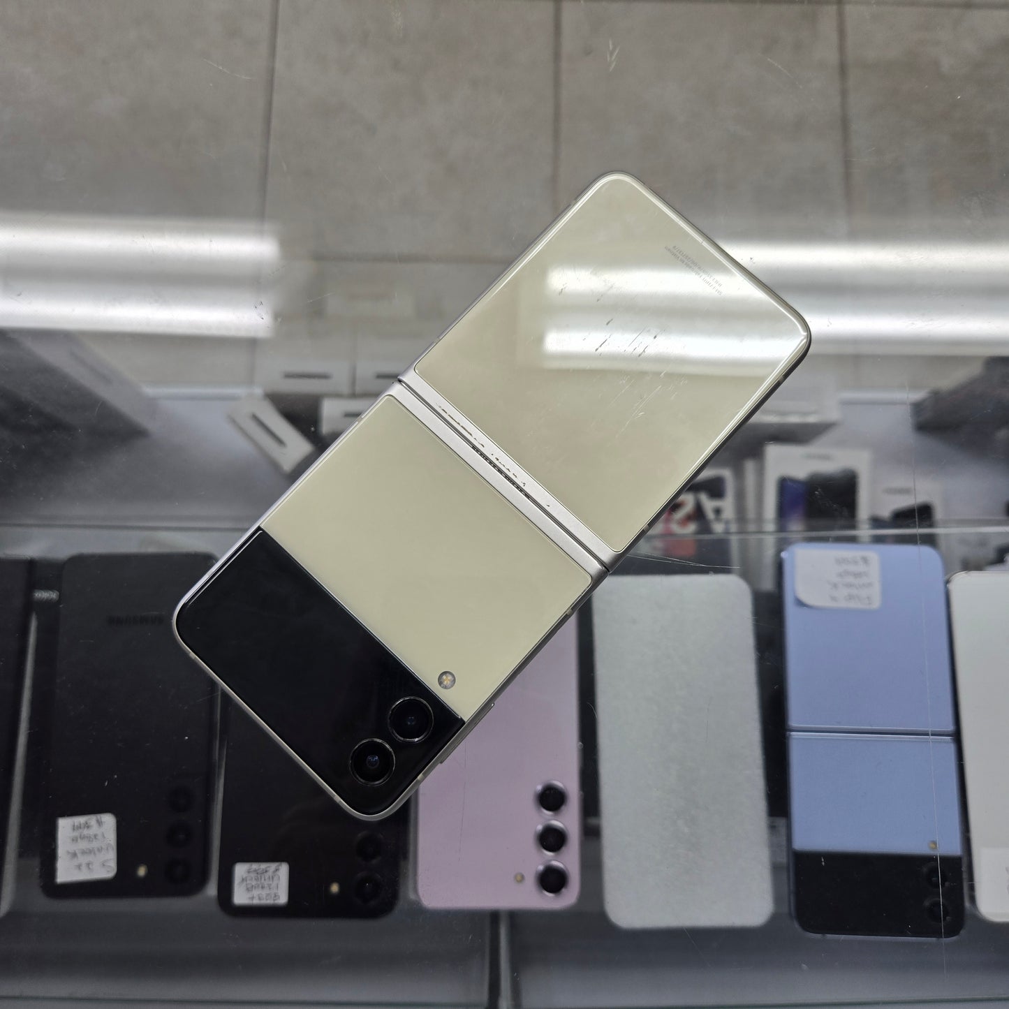Galaxy Z Flip 3 128GB Factory Unlock