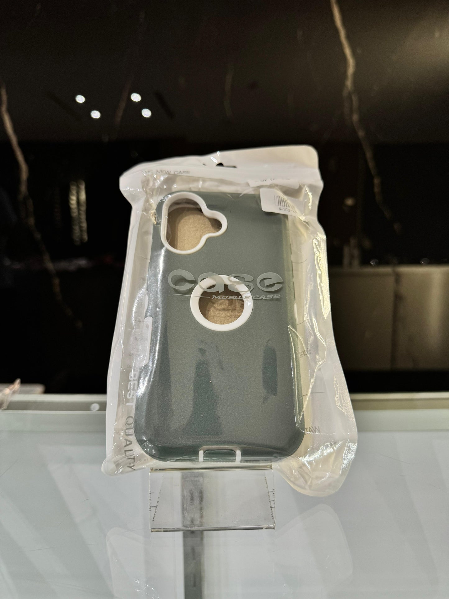 iPhone 16 Cover