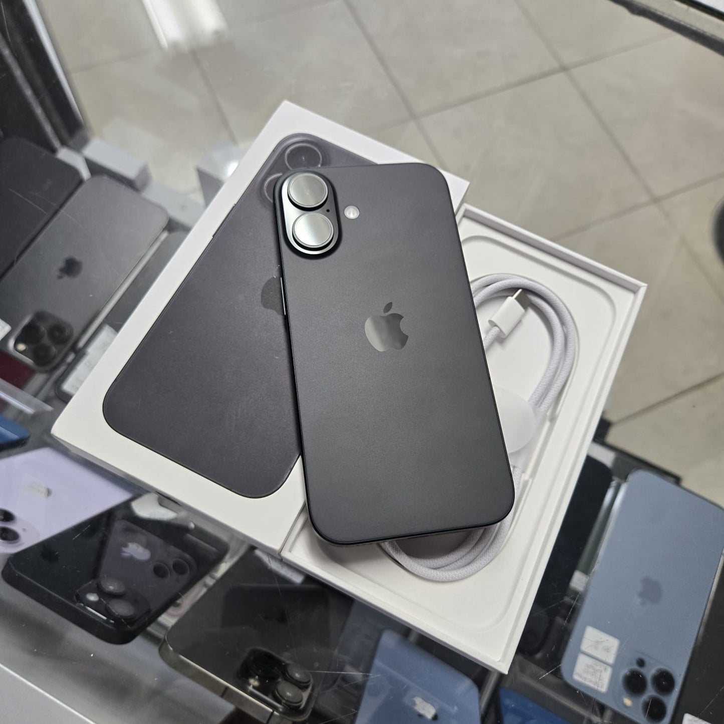 IPhone 16reg/16Plus Unlock 128gb
