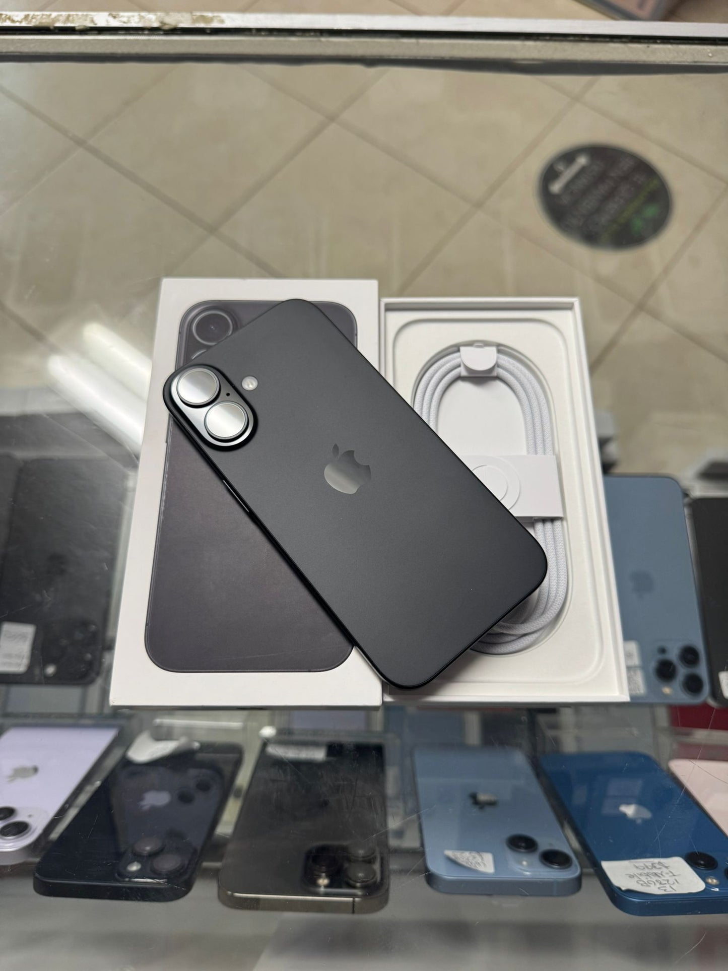 Iphone 16/16 Plus/16 Pro/16 Pro Max Liberty