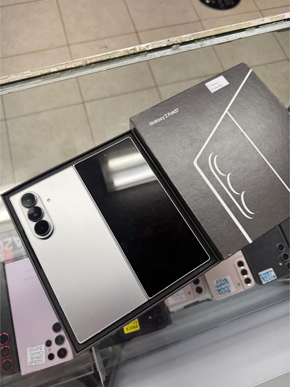 Galaxy Z Fold 7 256GB Claro